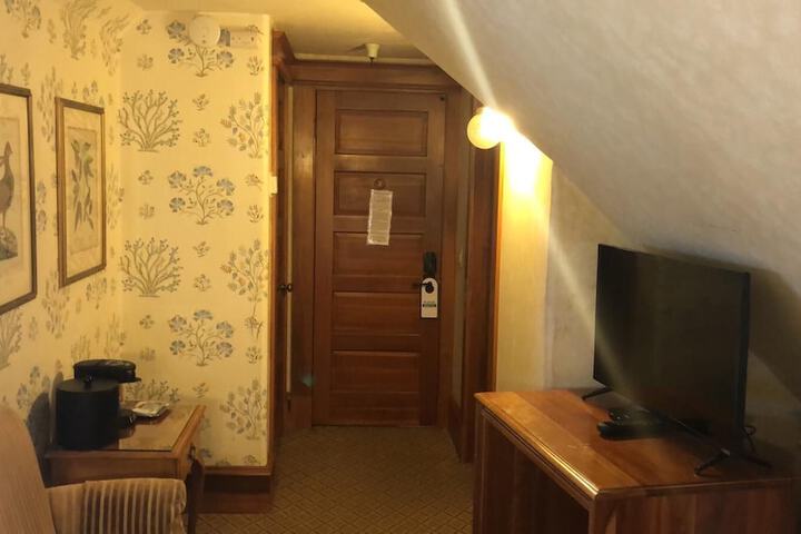 Pacific Grove Inn