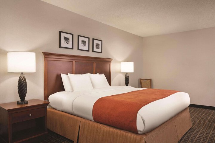 Country Inn & Suites by Radisson Lawrenceville near Northside Hospital Gwinnett