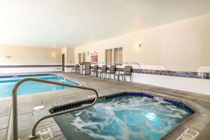Pool 13 of 48
