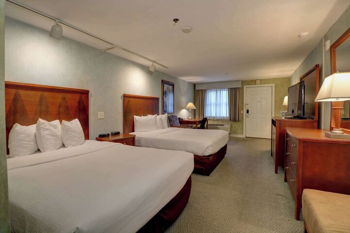 Room 29 of 142