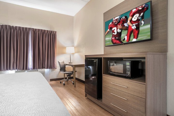 Room 20 of 35