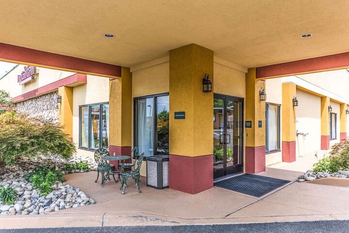 Hotel 2 of 22
