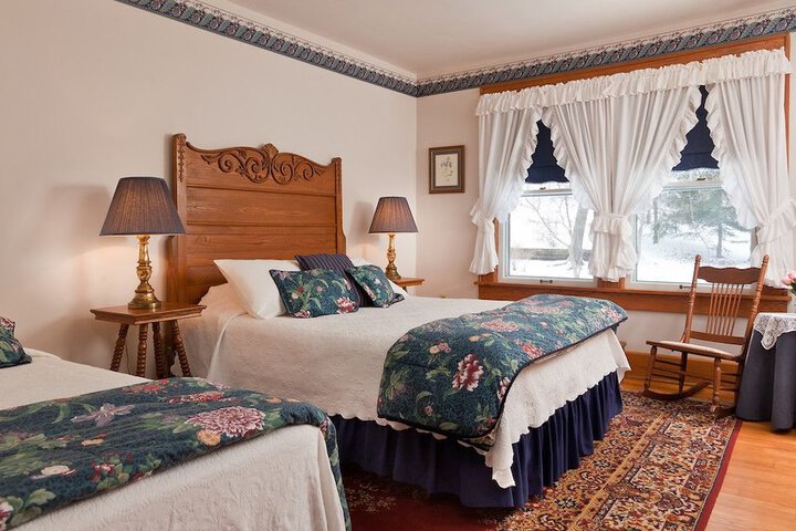 The White Oak Inn