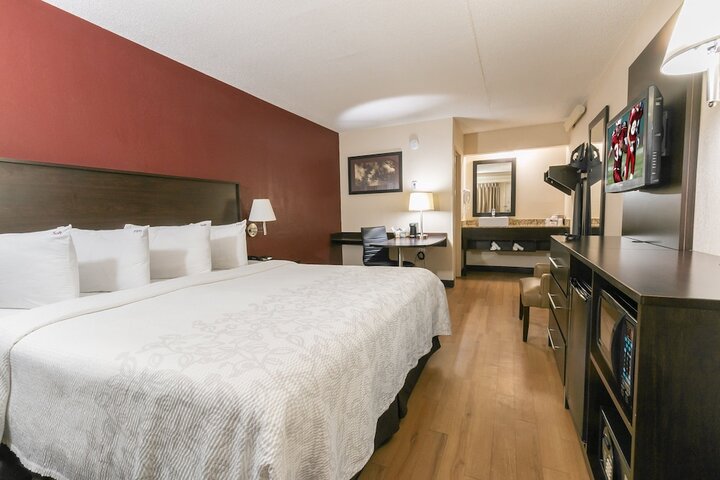 Room 28 of 30
