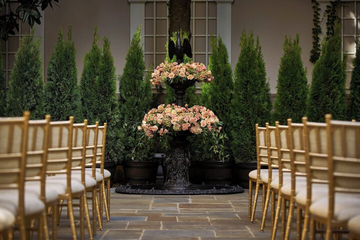 Ballroom/Hall 109 of 114