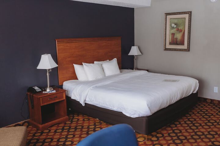 Room 11 of 52