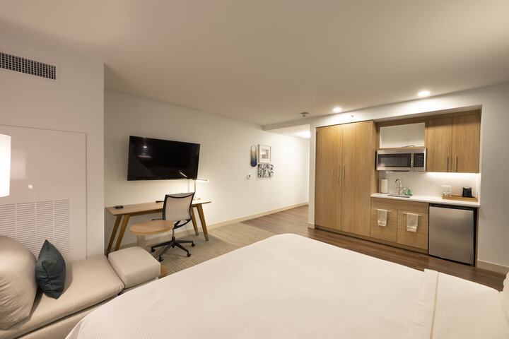 Room 29 of 73
