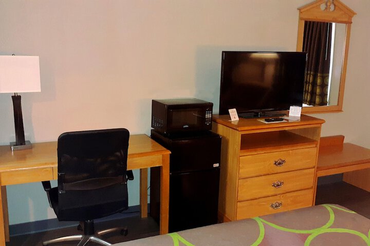 Room 52 of 72