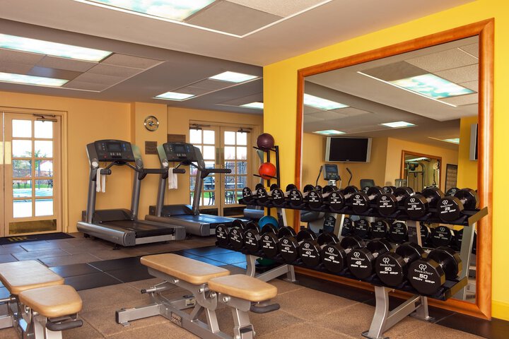 Hotel Roanoke & Conference Center Curio Collection by Hilton
