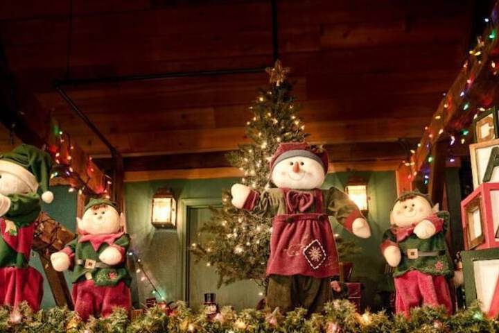 Santas Lodge and Resort