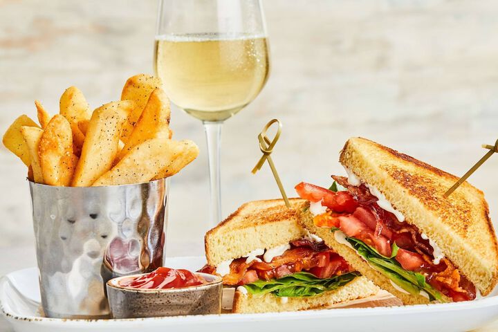 Courtyard by Marriott Saratoga Springs