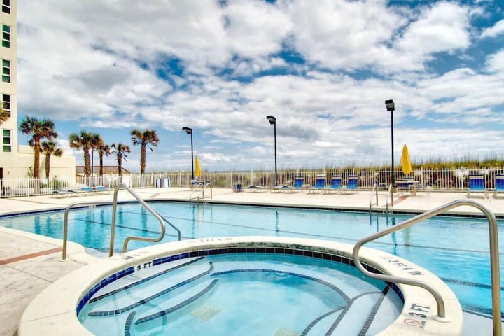Pool 4 of 104