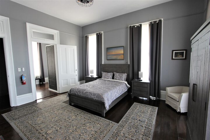 Room 129 of 171