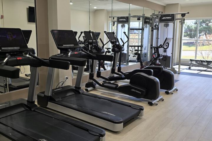 DoubleTree Suites by Hilton Hotel Mt. Laurel