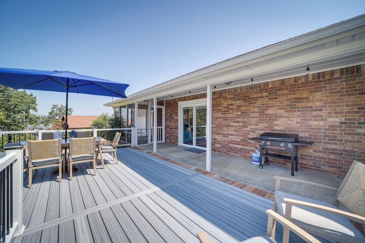 Eufaula Oasis w / Screened Porch: Unwind in Style!