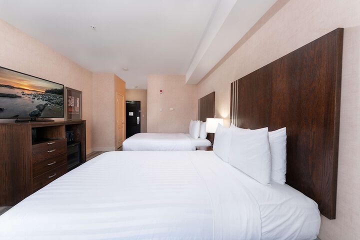 Room 43 of 97