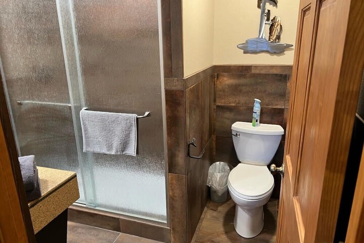 Room 10 of 41