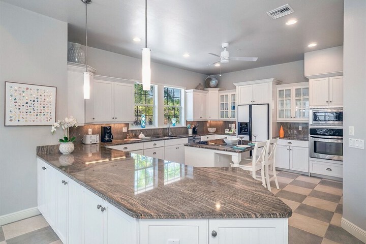 The Palm and Shell Captiva Island Private Luxury Home With Pool hot tub and Beach Access