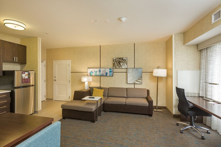 Room 31 of 64