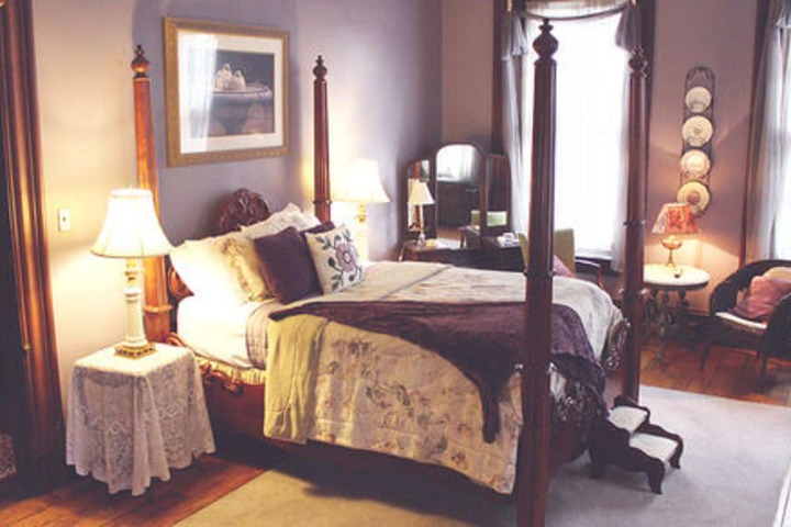 Room 30 of 51