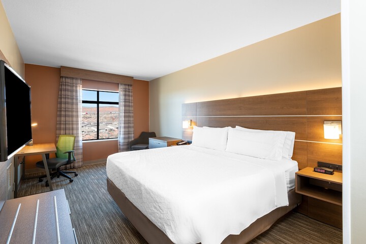 Holiday Inn Express & Suites St. George North - Zion by IHG