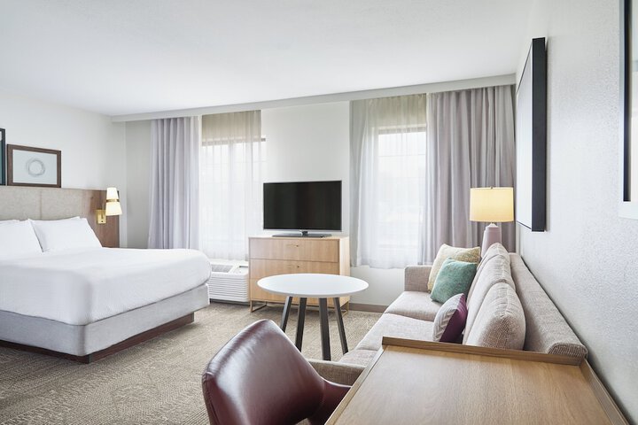 Staybridge Suites Downtown Peoria by IHG