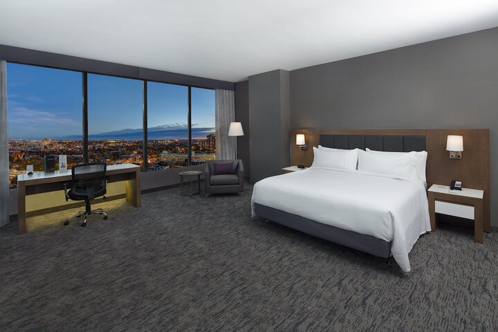 Room 22 of 59