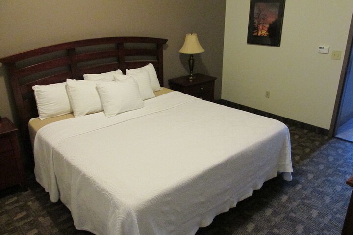 Room 16 of 32