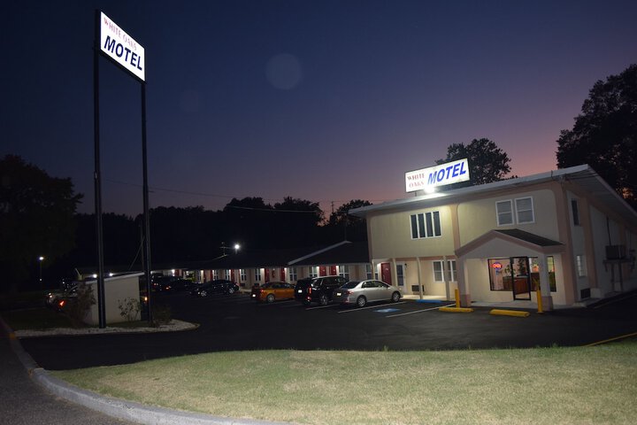 White Oaks Motel Pennsville / Carneys Point