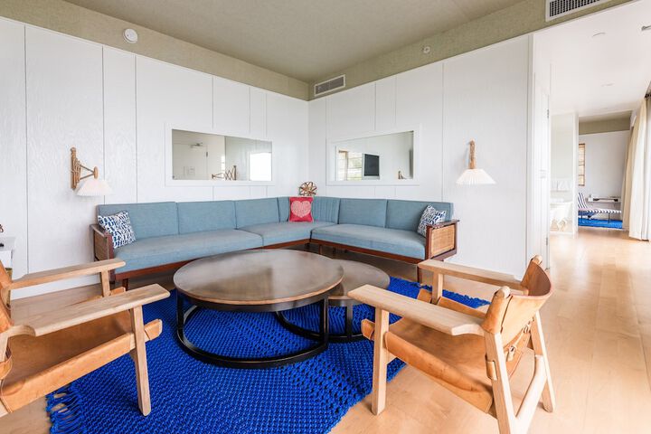 Room 12 of 45