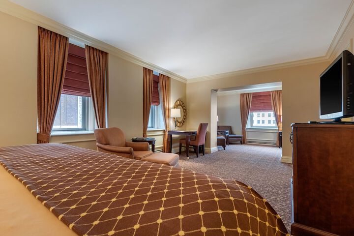 Omni William Penn Hotel