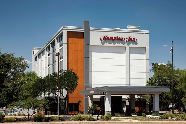 Hotel 2 of 28