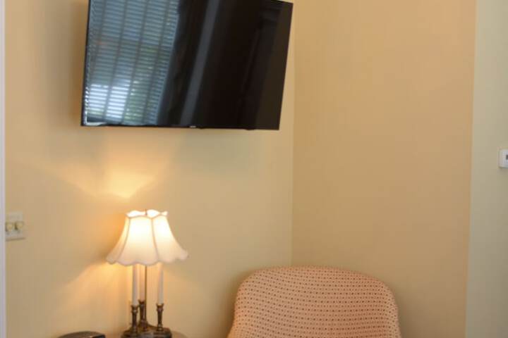 Room 130 of 151
