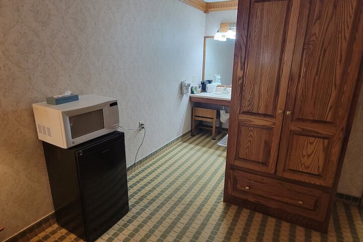 Room 13 of 62