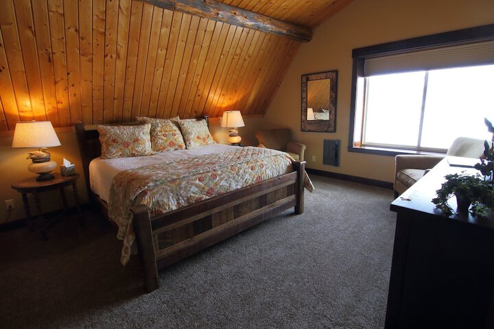 Room 14 of 37