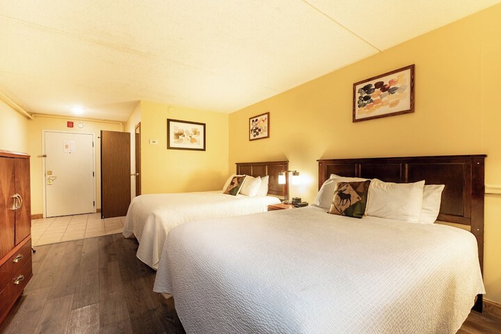 Fireside Inn & Suites West Lebanon