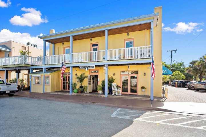 Old Colorado Inn