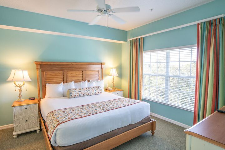 Barefoot Suites
