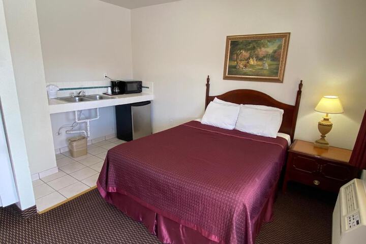 Room 34 of 49