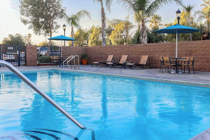 Pool 3 of 29