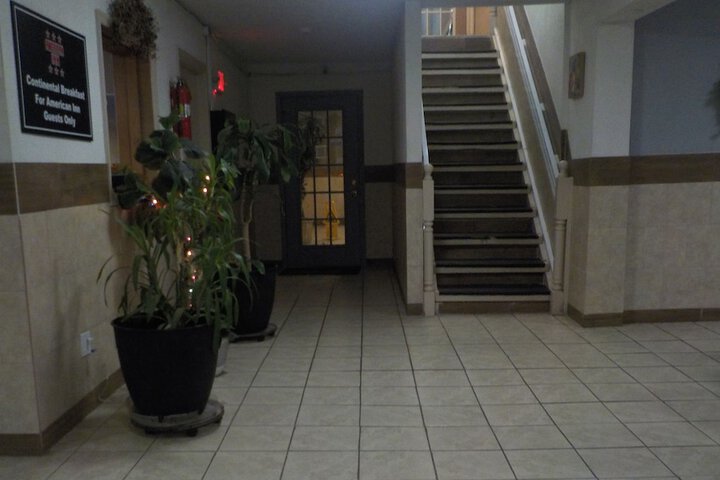 Motel 6 Hurricane WV
