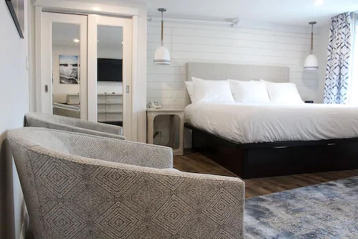 Pelham House Resort