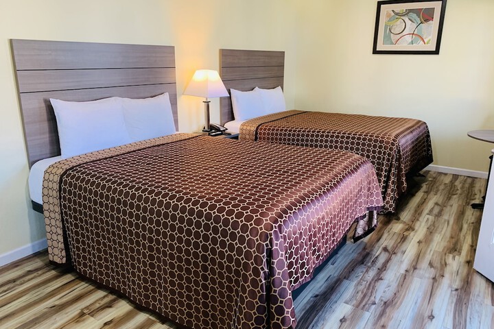 Room 20 of 35