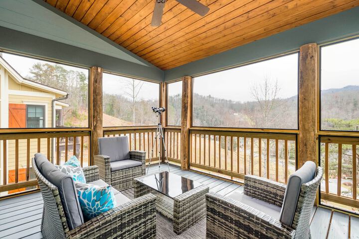 Game Room & Wraparound Decks: Cullowhee Home!