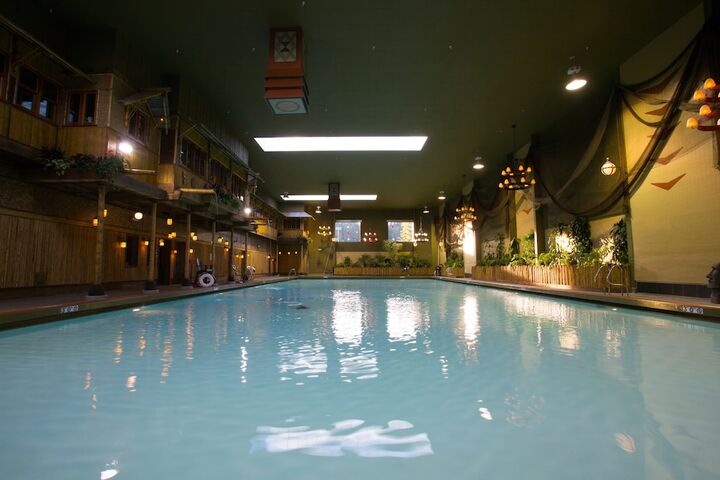 Pool 2 of 53