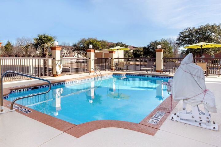 Pool 2 of 35