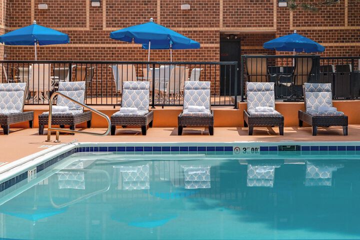 Pool 6 of 43