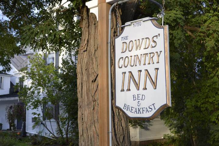 Hotel 5 of 108
