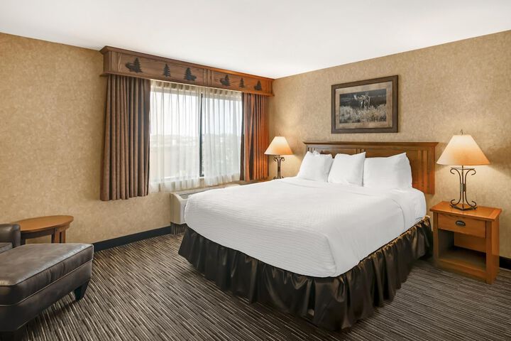 Best Western Plus Kelly Inn & Suites