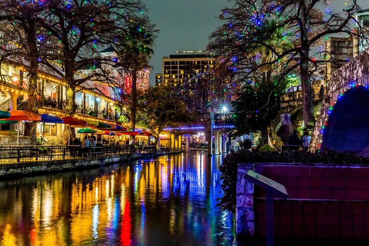 Hyatt Regency San Antonio Riverwalk